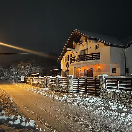 Veronica’s Guesthouse Breb Exterior foto
