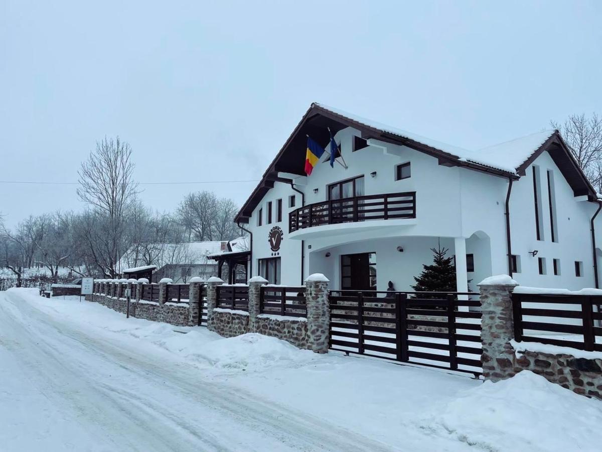 Veronica’s Guesthouse Breb Exterior foto